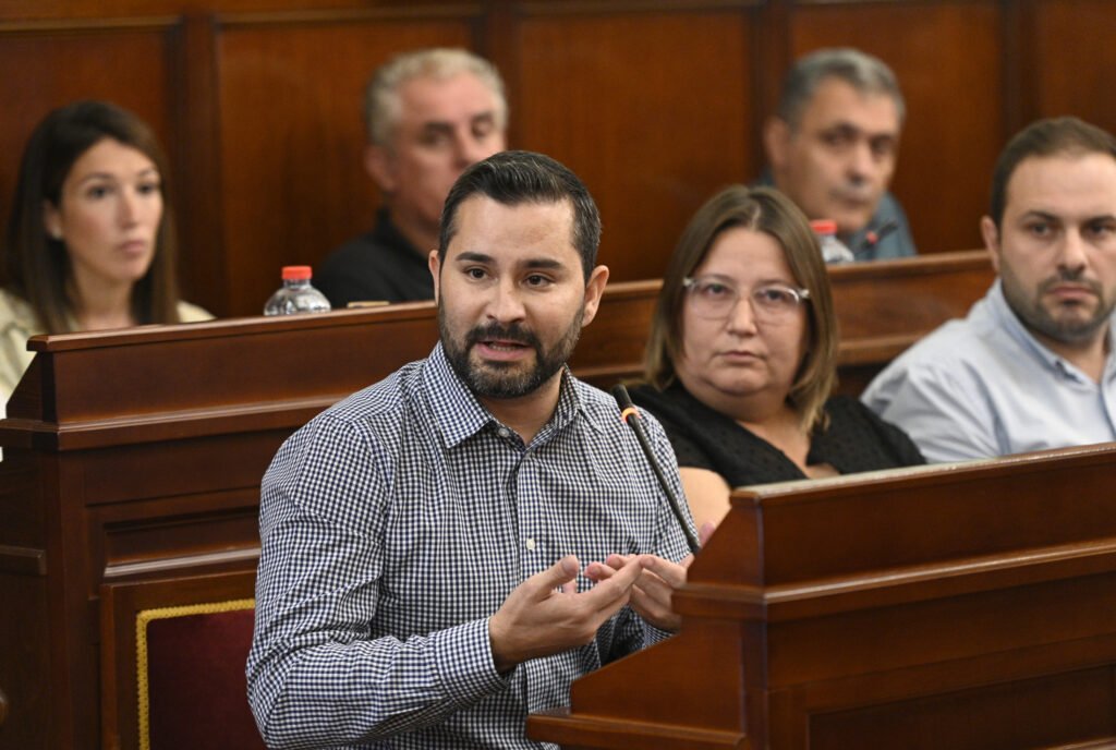 Samuel Falomir (4)