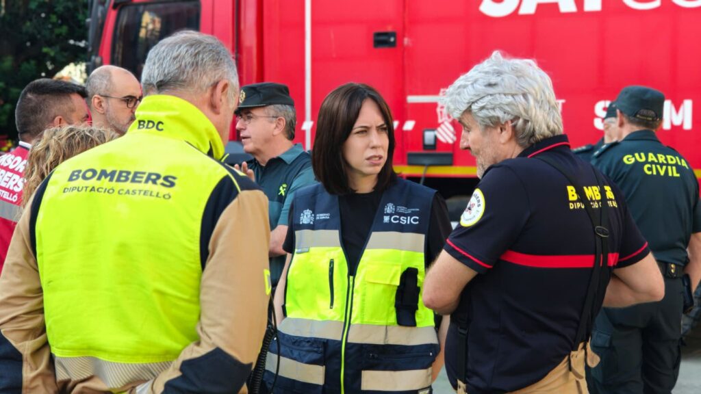 260822 Diana Morant Diálogo con los profesionales para reforzar las Emergencias (1)