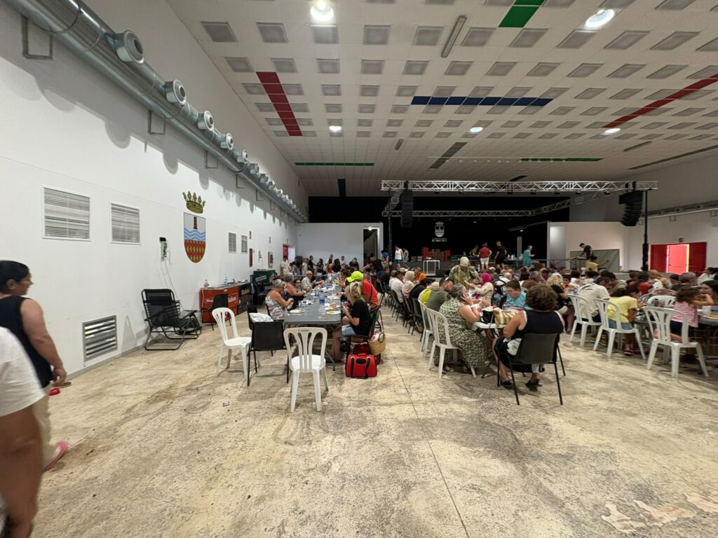 Evacuados Alfondeguilla en Moncofa