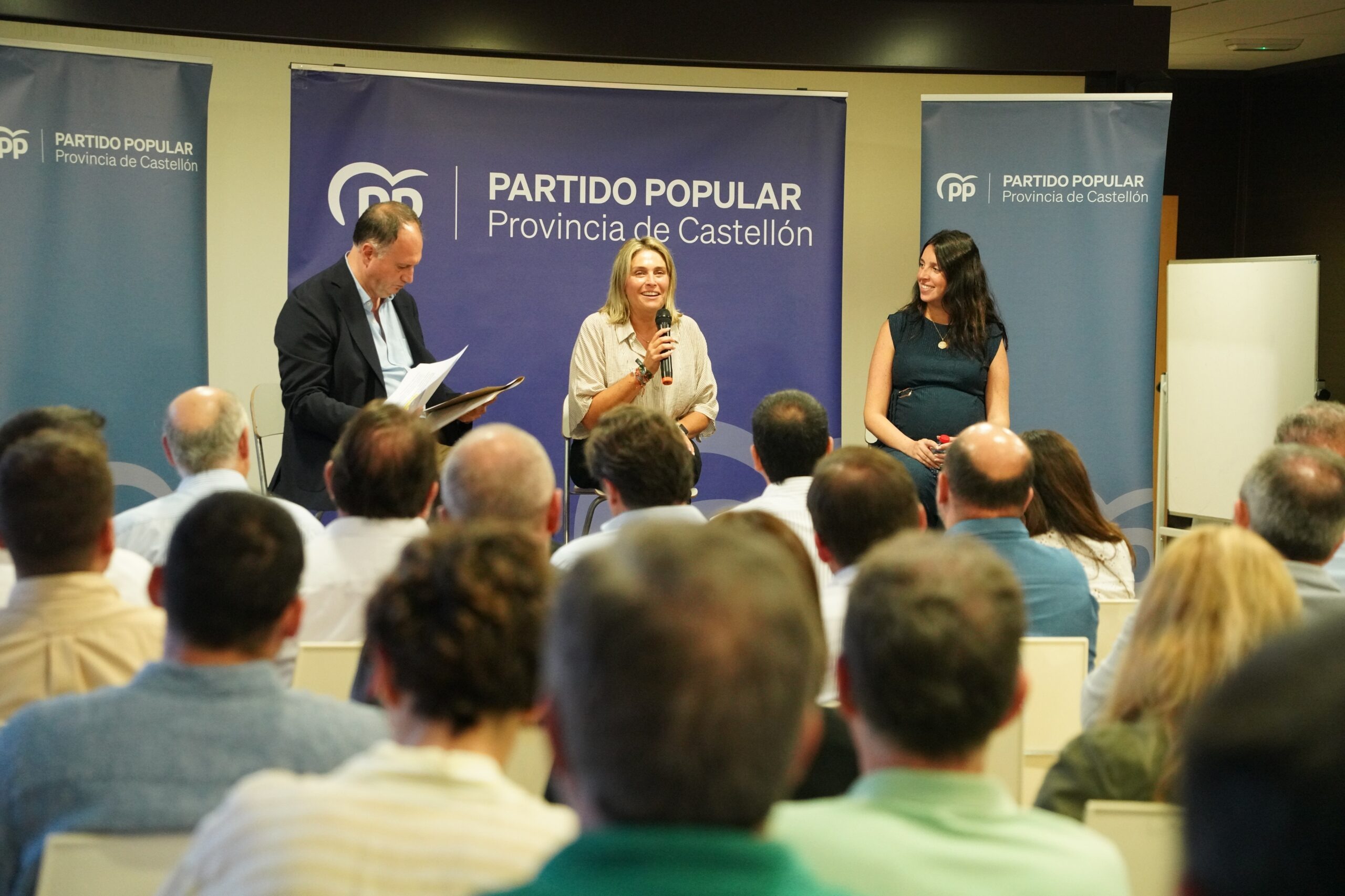 Marta Barrachina Junta directiva Torreblanca 1 scaled