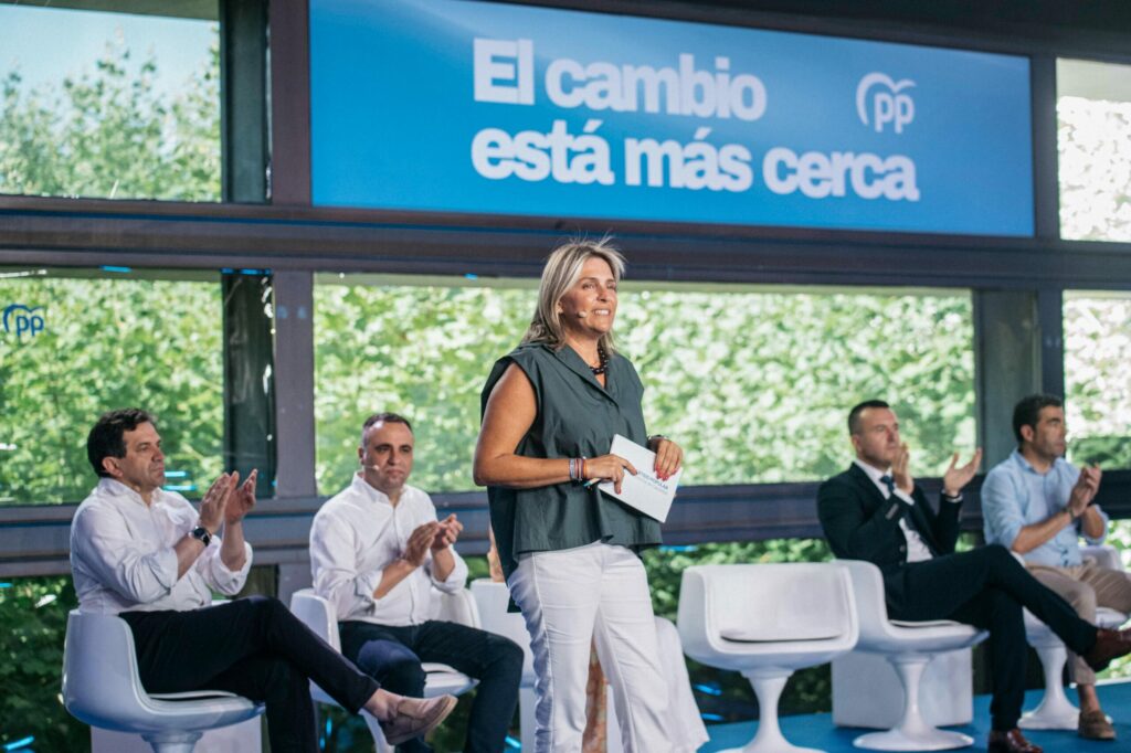 Marta Barrachina presidenta provincial PPCS scaled
